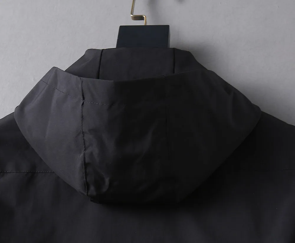 Same Style， ！2026ss New Arrival ，Original Premium ！ ， Breathable ， ， ， Quality。 ！ ， ！Sizes：M～3XL， 195 。